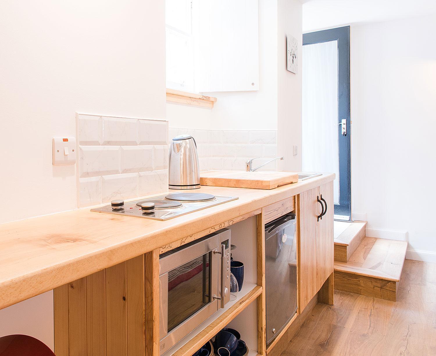 The Merryburn - Rooms And Courtyard Studios ดังเคลด์ ภายนอก รูปภาพ