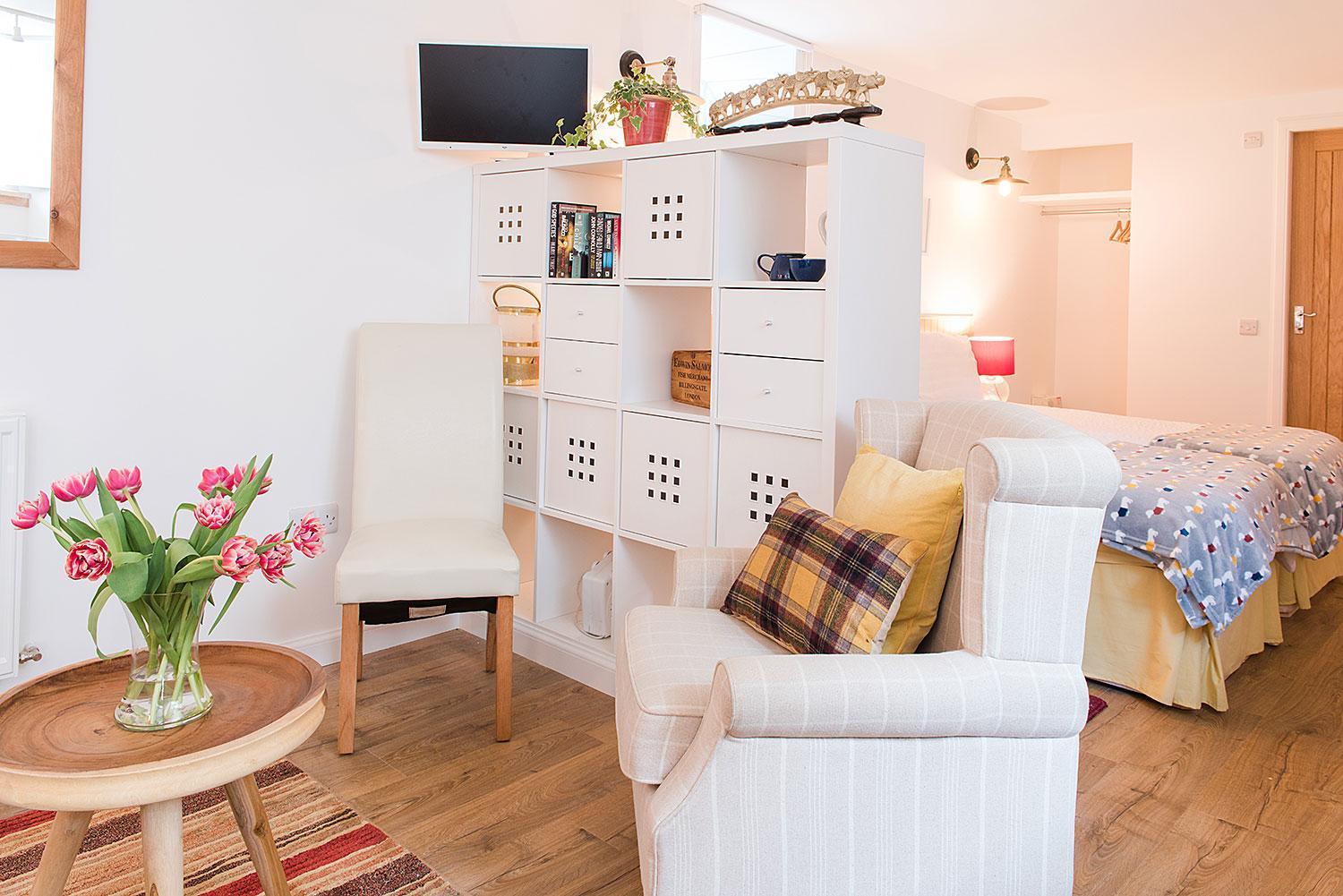 The Merryburn - Rooms And Courtyard Studios ดังเคลด์ ภายนอก รูปภาพ