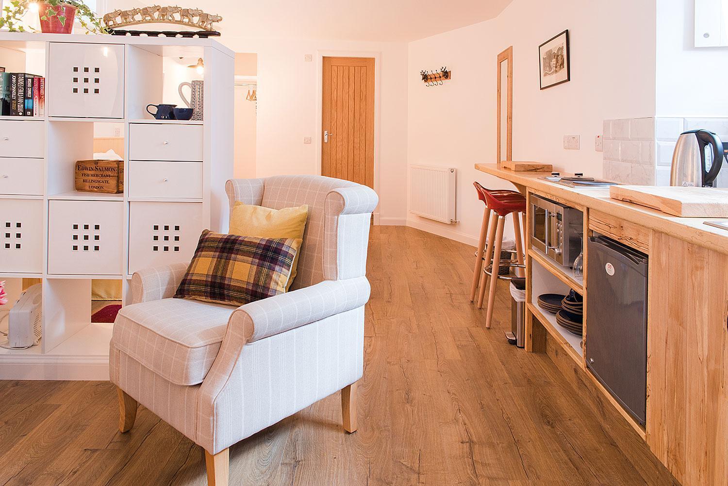 The Merryburn - Rooms And Courtyard Studios ดังเคลด์ ภายนอก รูปภาพ